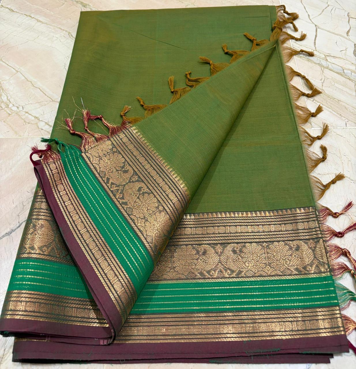Traditional Kanchi Cotton Saree with Elegant Border